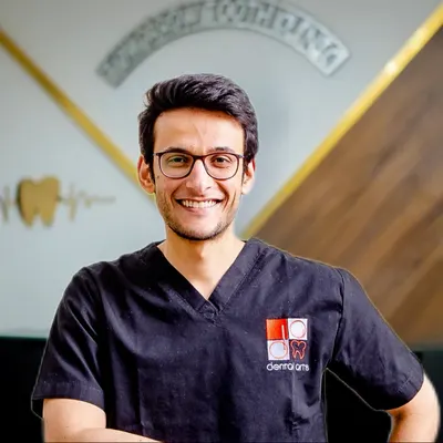 Dr. Omar Ezzat